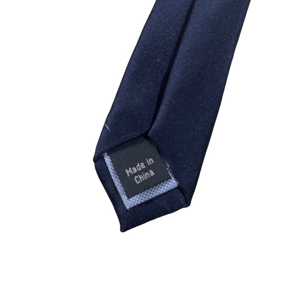 Tommy Hilfiger Men Burgundy & Periwinkle Blue Dots All Over 100% Silk Necktie - Picture 6 of 8